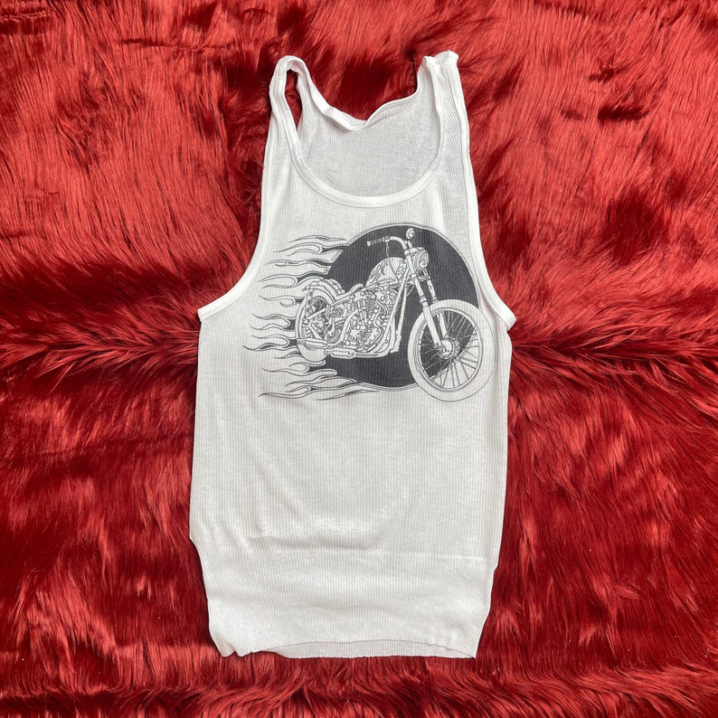 Ribbed Tank with Flamin’ Motor - đánh giá và giá Tank Top Ribbed